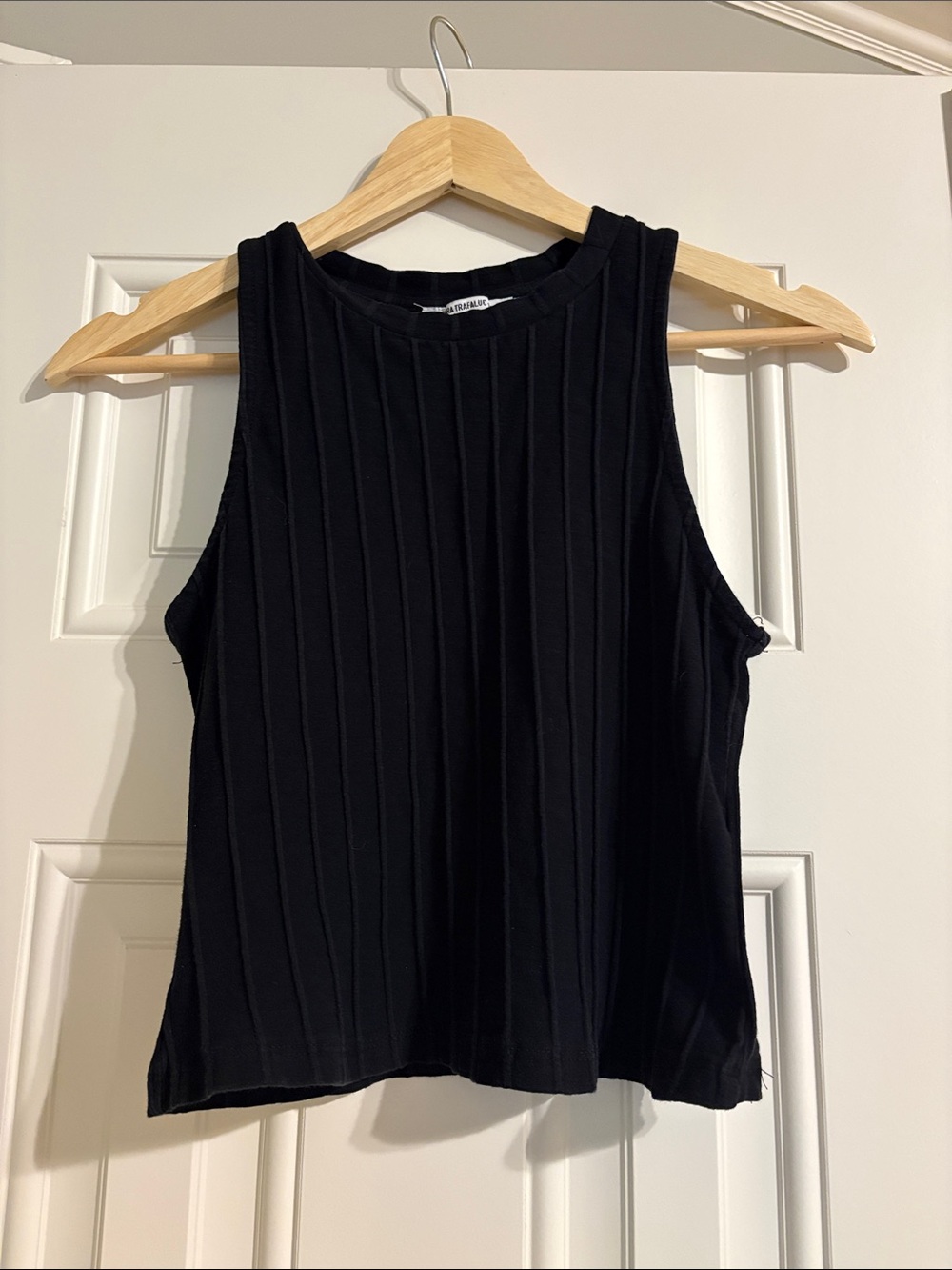 Zara Black Ribbed Sleeveless Tank Top - Picture 1 of 3